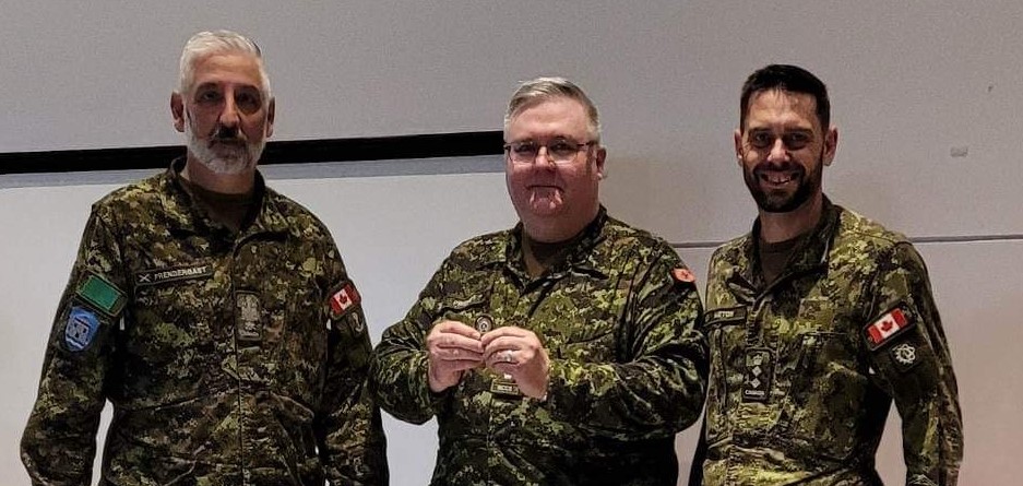 OC Musem, Major Priems, Receives CFB Kingston Command Team Coin